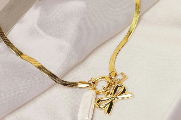 Fashion Jewellery in UAE